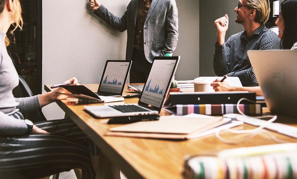Bisnis Digital Kian Populer di Era Modern, Ini Strategi Suksesnya